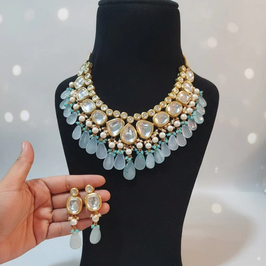 Aisha Kundan Set - Elegant Jewelry for Every Occasion - Image 4
