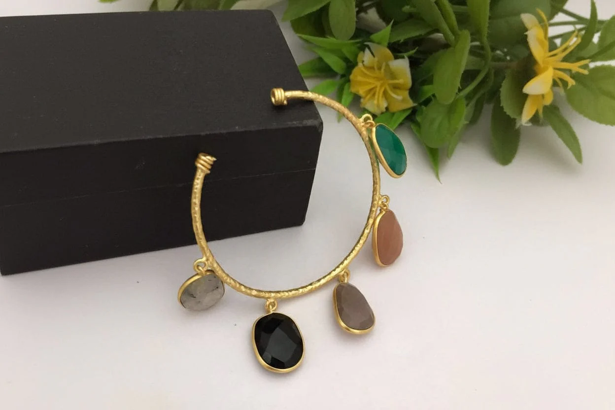 Akshara Bracelet - Elegant Natural Quartz Jewelry Multi 2 - Image 3