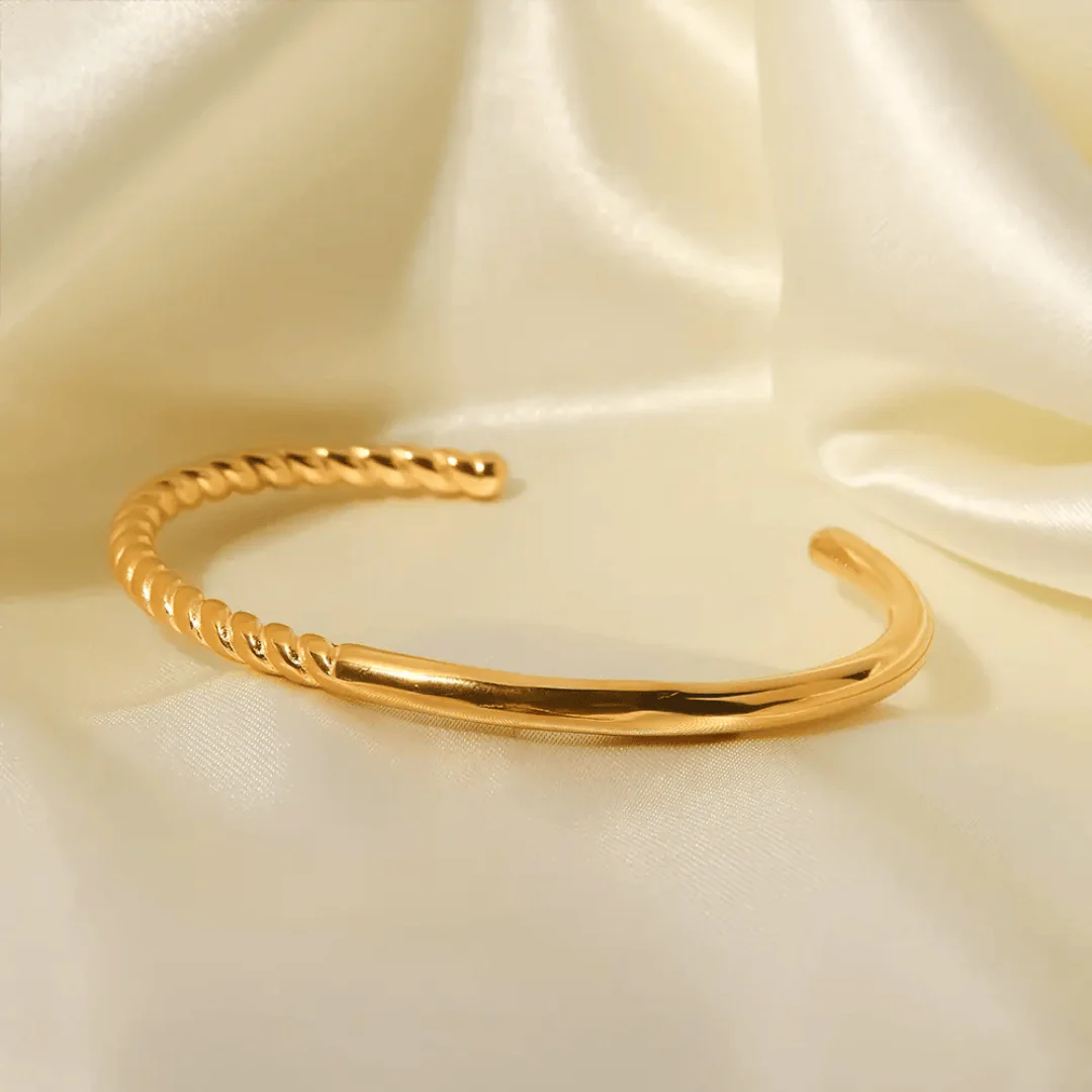 B-111– 18k Gold Plated Stainless Steel Tarnish Free Waterproof Female bracelet - Image 7