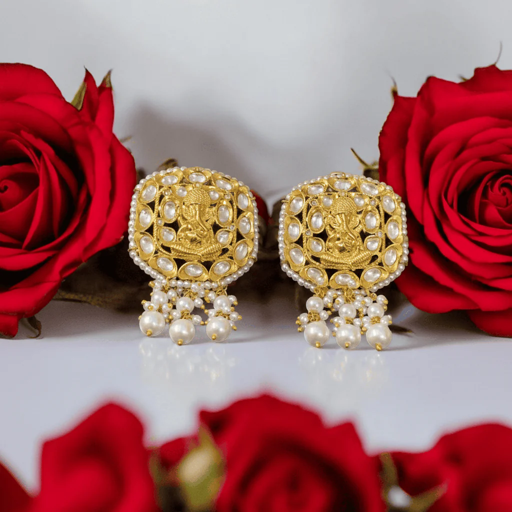 Ekdant Polki Kundan Earrings - Timeless Elegance - Image 3