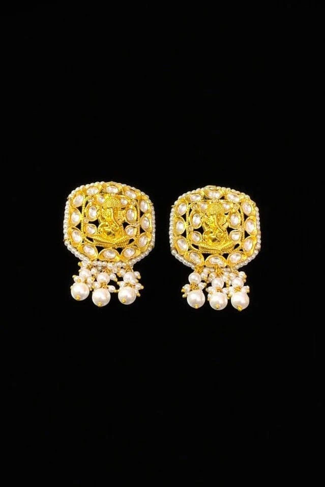 Ekdant Polki Kundan Earrings - Timeless Elegance - Image 4