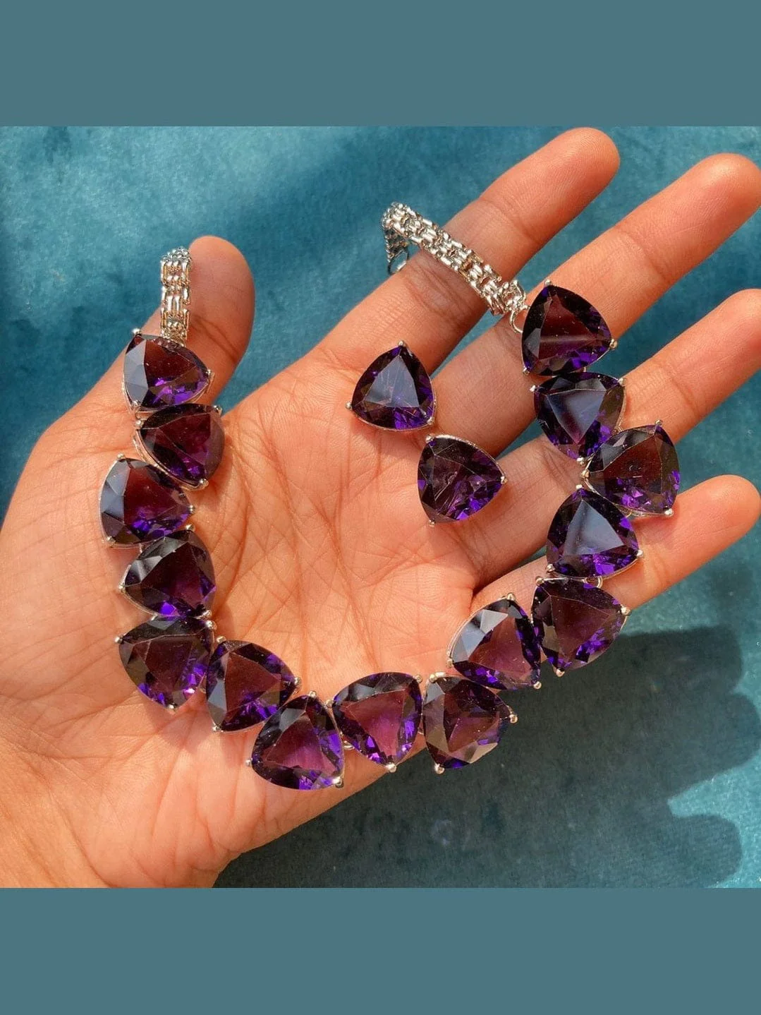 Olivia Set with Earrings - Elegant Zirconia Jewelry - Image 3