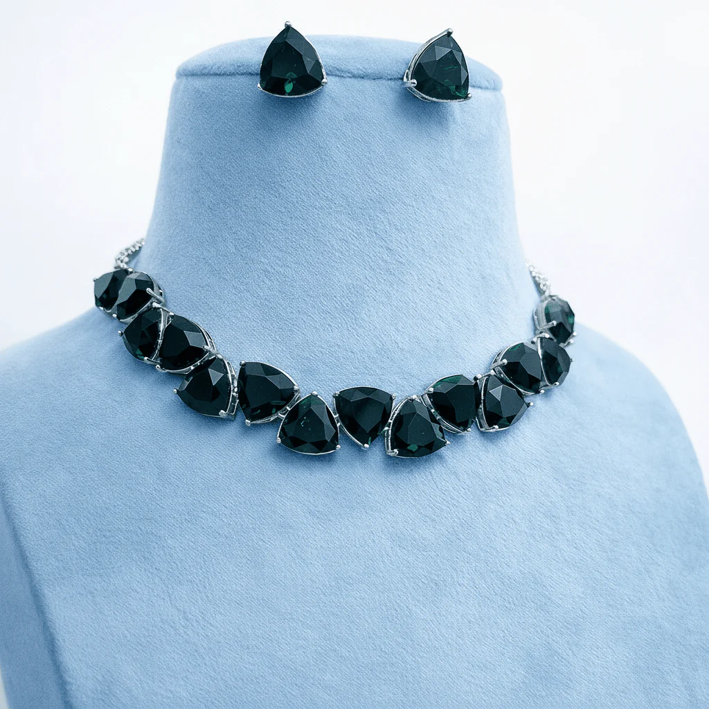 Olivia Set with Earrings - Elegant Zirconia Jewelry - Image 6