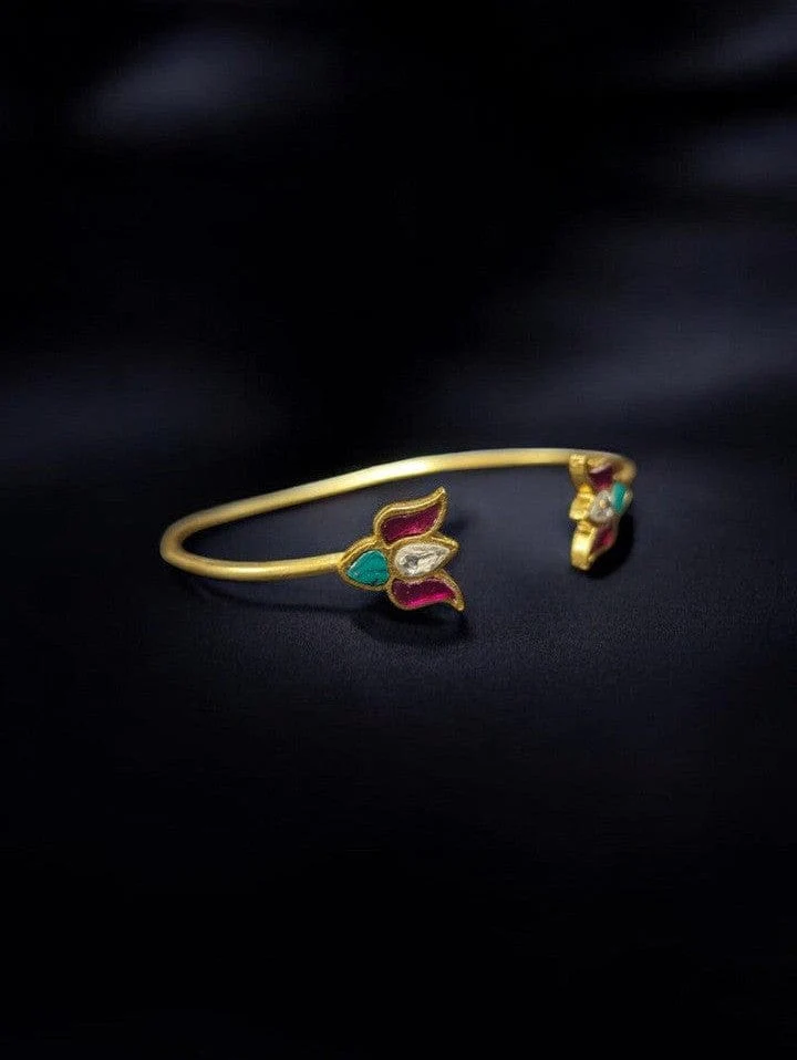 Padma Bracelet - Handcrafted Turquoise & Kundan Jewelry - Image 3