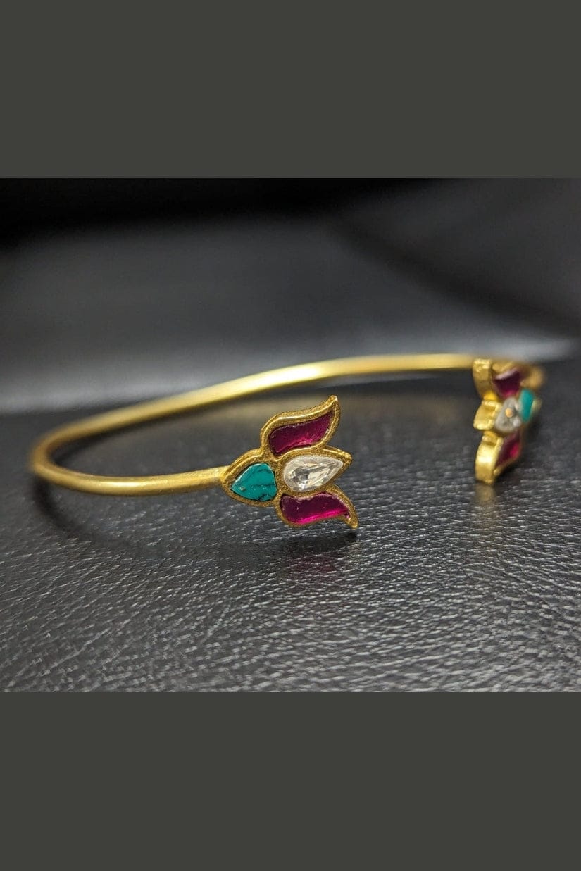 Padma Bracelet - Handcrafted Turquoise & Kundan Jewelry - Image 4