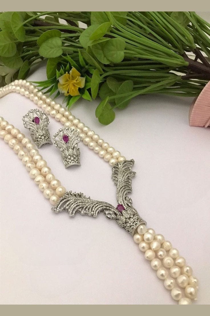 Parineeta Divine Wing Real Pearl Necklace Set - Image 5