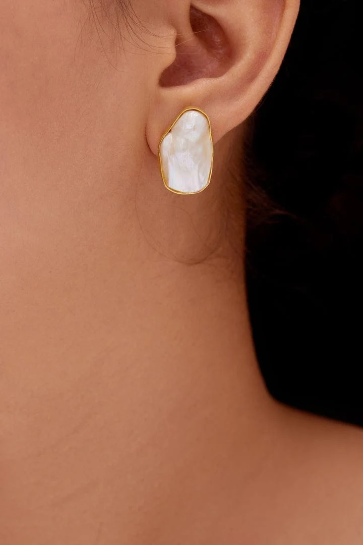 Parthivi Real Pearl Set - Elegant Handcrafted Jewelry - Image 3