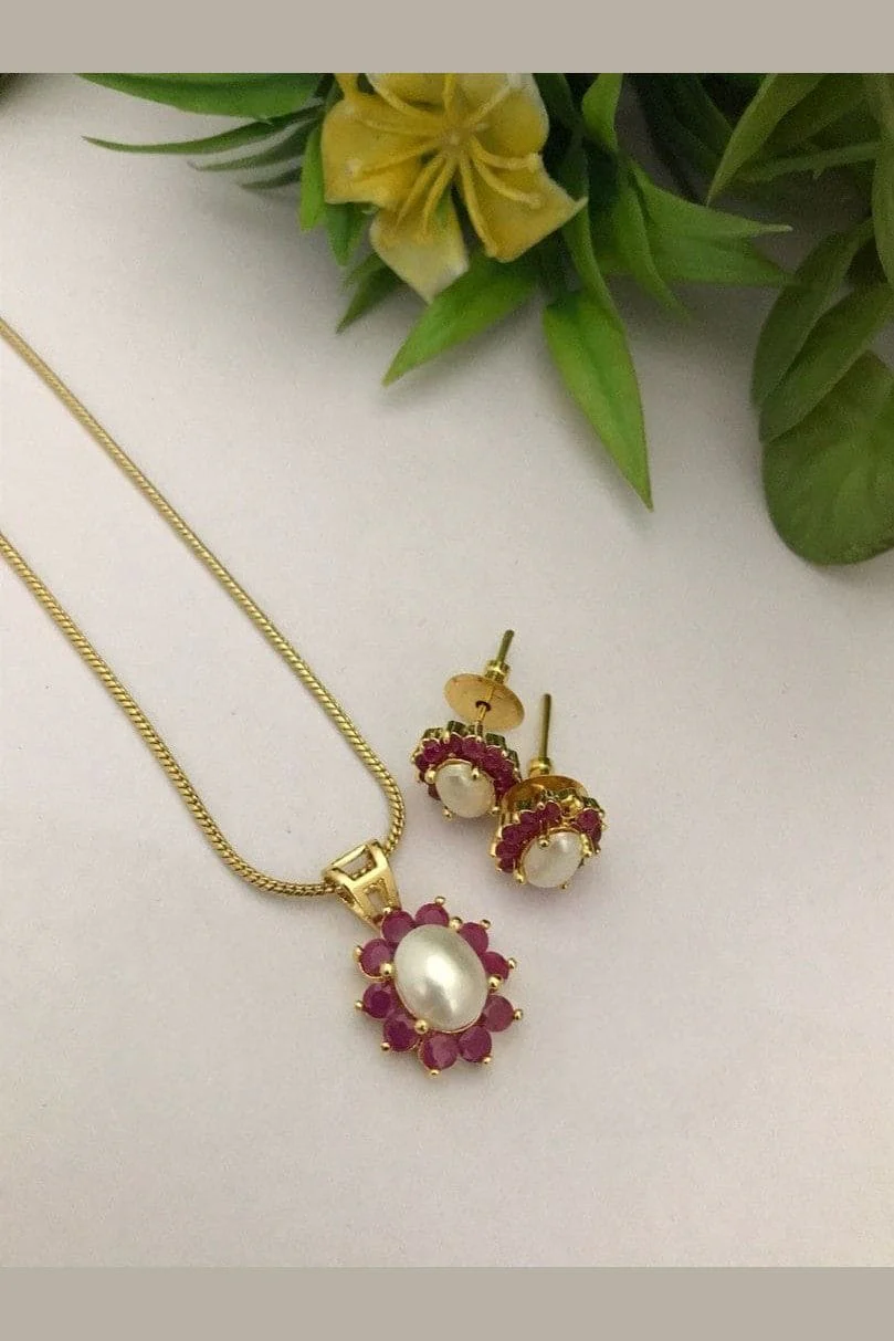 Real Pearl Sanskruti Sleek Pendant Set - Elegant Jewelry - Image 7